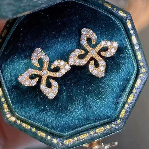 Orecchini a Perno con Cristalli e Motivi Floreali per Donne, Eleganti e Delicati per Uso Quotidiano, Accessori di Moda - Product Image 2