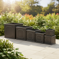 Grande jardinière Chelsea en fibre d'argile Cubo moderne avec trous de drainage pour une utilisation en intérieur/extérieur Décoration d'intérieur