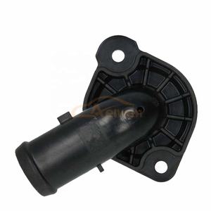 ポロ用エンジン冷却水サーモスタットカバー 中古品 OE番号 032121121G 032121121K 032121110F - Product Image 1