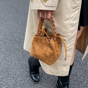 Women's Chic <b>Gold</b> Pocket <b>Bag</b> Trendy Style Single Shoulder Crossbody Zipper Small Square Versatile Fashionable Women Handbag - Product Image 1