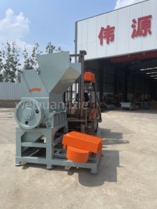 Tự động nhỏ Máy Nghiền nhựa 300-500 Công suất kg/giờ cho chất thải chai nhựa tái chế dòng - Product Image 4