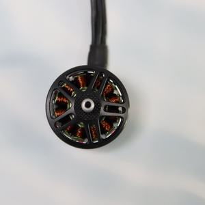 Motor Mini sin Escobillas 2814 con Eje de 5mm para Drones FPV Multicóptero RC con Marco Tipo X de 8/9/10 Pulgadas, 880KV - Product Image 2