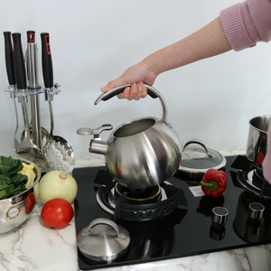Venta al por mayor de fábrica, mango aislado de silicona, hervidor de agua de acero inoxidable para batir té, estufa de agua para acampar, hervidor silbante superior - Product Image 6