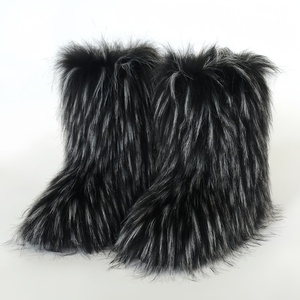 <span class=keywords><strong>Stivali</strong></span> da <span class=keywords><strong>Neve</strong></span> Unisex Europei e Americani a Metà Polpaccio con Gamba Stretta, Antiscivolo, Caldi, in Peluche, Imitazione Pelliccia, Stile Lana da Spiaggia, Design Hot Girl - Product Image 4