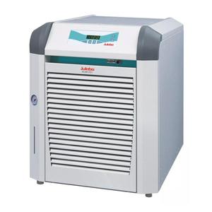 Enfriadores de Recirculación Julabo FLW1701 para Instalación Debajo de un Banco de Laboratorio (Contáctenos para Obtener la Mejor Cotización) - Product Image 3