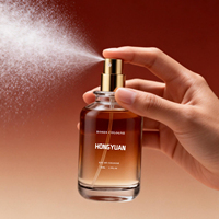 Flacons de parfum personnalisés en direct d'usine 30ml/50ml/100ml avec bouchon en verre givré et pulvérisateur à pompe doré, design luxueux