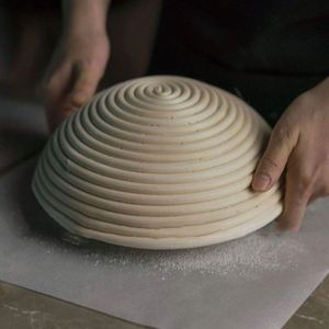 Panier à pain de haute qualité en rotin vietnamien avec couvercle pour la fermentation du levain, avec colonnes - Product Image 5