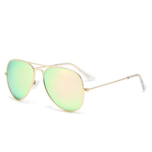 Lunettes de soleil unisexe rétro en métal à monture complète style crapaud, double <span class=keywords><strong>pont</strong></span>, UV400, tendance transfrontalière 2026, pour la conduite en Chine, modèle 3026 - Product Image 2