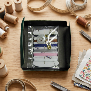 Kits de couture DK-794 avec boîte en papier |   Kit de couture de voyage pour les débutants en voyage et à domicile, utilisation en cas d'urgence - Product Image 2
