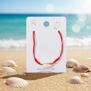 Cavigliera con Nodo Portafortuna Rosso e Conchiglia in Acciaio Inossidabile, Gioiello Artigianale da Donna alla Moda - Product Image 3