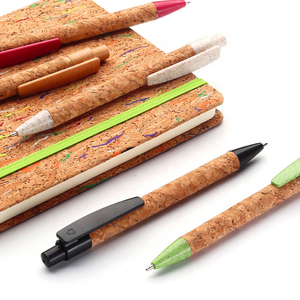 Bolígrafos de Corcho Biodegradables KUKESI CORK con Logotipo Personalizado de la Empresa, Punta de 1.0 mm y Tinta Azul/Negra - Product Image 3