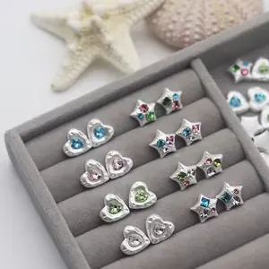 Groothandel Hars Kleurrijke Strass Crystal Nail Accessoires Pour Professionnel Designer Nagel Bedels
