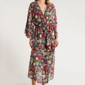 Batas Kimono Personalizadas para Mujer, Nueva Colección en Oferta, Estampado Floral, Batas <span class=keywords><strong>de</strong></span> Dormir, Batas <span class=keywords><strong>de</strong></span> Baño Ligeras para Mujer - Product Image 1