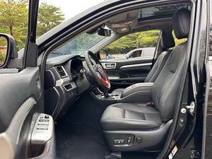 Espace pour sept, confort pour tous <span class=keywords><strong>Toyota</strong></span> Highlander : Conçu pour le voyage, conçu pour la famille - Product Image 4