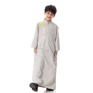 Color sólido <span class=keywords><strong>Haramain</strong></span> islámico Thobe para niños Oriente Medio musulmán niño manga larga bordado para Daffah Thobe Thawb para niños - Product Image 3