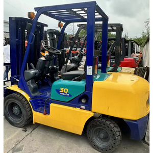 Chariot élévateur Komatsu d'occasion du Japon, 3 tonnes, diesel, modèle FD30, à vendre à Shanghai - Product Image 1