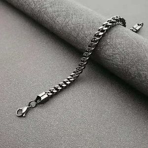 สร้อยข้อมือสแตนเลสสตีล 6 มม. 22 ซม. สีทอง สีเงิน สีดำ สไตล์ฮิปฮอป เครื่องประดับผู้ชาย ดีไซน์เรขาคณิต สร้อยข้อมือแฟชั่น - Product Image 3