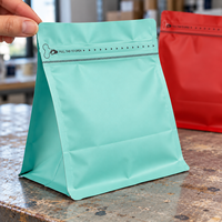 Sachet de café mat uni avec fond plat, languette de tirage et fermeture éclair refermable pour café en grains entiers ou moulu, idéal pour la vente au détail