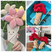 Rose en peluche de 30 cm en coton PP, à tenir à la main, avec trois étiquettes, cadeau de festival pour fille, souvenir, pour demande en mariage