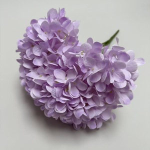 Hydrangeas artificiels à toucher réel, faits à la main, modernes, verts, à grandes têtes, à tige unique, vente en gros - Product Image 4