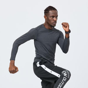 Chemise à manches longues pour hommes à contrôle thermique de compression pour l'entraînement idéal pour le temps froid - Product Image 6