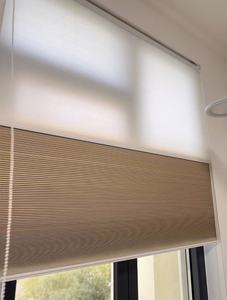 Stores alvéolaires double couche à chaîne perlée jour et nuit, occultants, anti-UV, sans cordon, sûrs et écoénergétiques pour fenêtres - Product Image 5