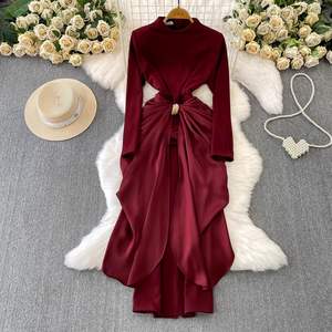 GX912 Abito Lungo Elegante da Donna di Alta Qualità, Vestito da Sera a Maniche Lunghe con Scollo a O e Design Unico Incrociato, Ideale per Feste e Streetwear - Product Image 2