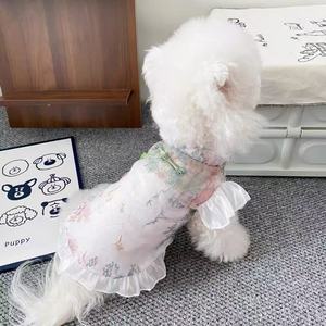 Vestido Cheongsam de estilo chino para perros y gatos, sin mangas, ligero, de poliéster, forma redonda, ropa para mascotas, suministros para animales pequeños - Product Image 3
