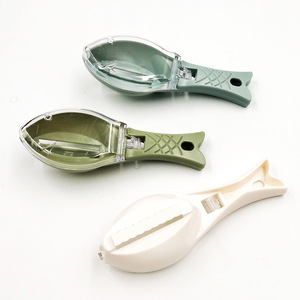 Manual fish scaler, fish scaler with lid, <b>kitchen</b> fish scale <b>scraper</b>, household plastic fish scale brush, small tool. - Product Image 2