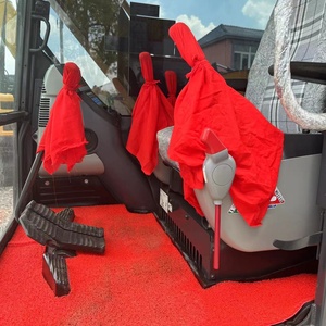 Excavadora Usada Komatsu de 7 Toneladas PC70 en Venta, Pintura Original, Buen Estado de Funcionamiento, Pocas Horas de Uso - Product Image 3