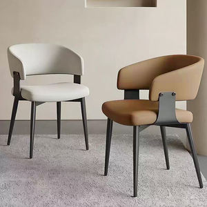 Silla de Comedor de Cuero de Diseño Moderno para Restaurante de Alta Gama, Vestíbulo de Hotel y Comedor de Lujo, Estilo Escultural - Product Image 1