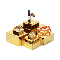 Geelin Lot de 8 Supports en Acrylique Poli en Forme de Cube avec Fond Creux pour Présentation d'Aliments et de Bijoux 8 Tailles (Or Plat)