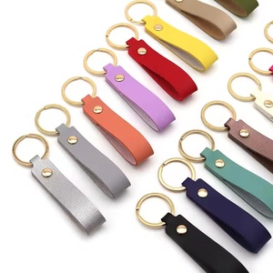 Creative Pu leather keychain keychain leather personalized pendant business gift leather car key rope