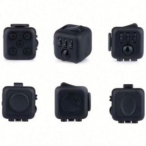 Cubes de couleur anti-stress, jouet de décompression, jeux anti-stress pour adultes et enfants, matériau plastique ABS, cadeau d'aventure et de camping - Product Image 3