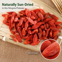 Op voorraad Biologische Ningxia Rode Goji-bessen Gedroogd Volledig Fruit Topkwaliteit BRC HACCP Gecertificeerd Kruidenthee voor Bakkerijgebruik Op Maat