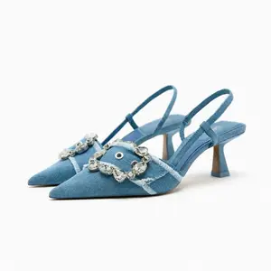 Sepatu hak tinggi wanita, sandal selempang Denim ujung lancip dengan gesper biru dongker untuk perempuan