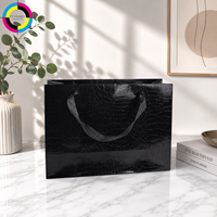 Sac en papier à motif crocodile avec poignées en corde torsadée, impression de logo personnalisée, pour l'emballage de marques de cosmétiques