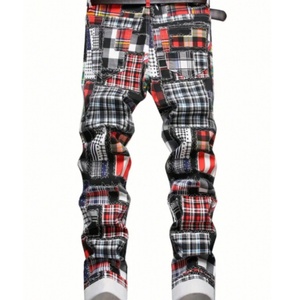 Pantalones a Cuadros para Hombre - Diseño a Cuadros Mixtos Coloridos, Ideal para Ropa Urbana y Tendencias Y2K, Casual y Vanguardista - Product Image 2