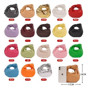 Jllycat Fluffy Shoulder Bag, a Popular Autumn/winter Style Plush smiley Face <strong>Handbag</strong> for Women, a Versatile Crossbody Bag. - Product Image 6