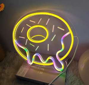 Enseigne au néon multicolore personnalisée Happy Birthday Décoration d'intérieur à piles avec lumières acryliques LED pour les fêtes <span class=keywords><strong>de</strong></span> Noël - Product Image 6