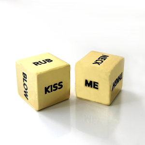 Juego Romántico para Parejas, 2 Piezas, Dados con Recubrimiento de Zinc, Regalo para una Cita Romántica de San Valentín para Él y Ella - Product Image 1