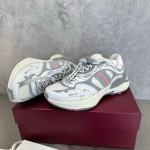 Zapatillas Deportivas de Diseño para Hombre y Mujer, de Alta Calidad, Marca de Lujo, Transpirables, Impermeables, Antideslizantes, con Cordones, Punta Cerrada, a la Moda - Product Image 3