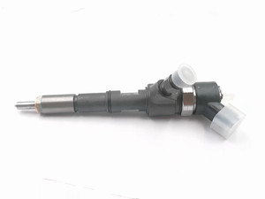Injecteur de carburant diesel neuf pour moteurs, autres accessoires extérieurs 0445110561 - Product Image 2