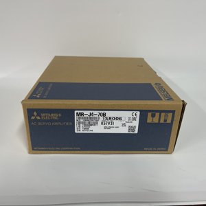 Amplificateur servo AC MR-J4-70B - Product Image 1