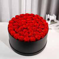 Vente en gros Cadeau de fête des mères pour la Saint-Valentin Longue durée de vie Vraies fleurs immortelles Rose éternelle préservée dans une boîte