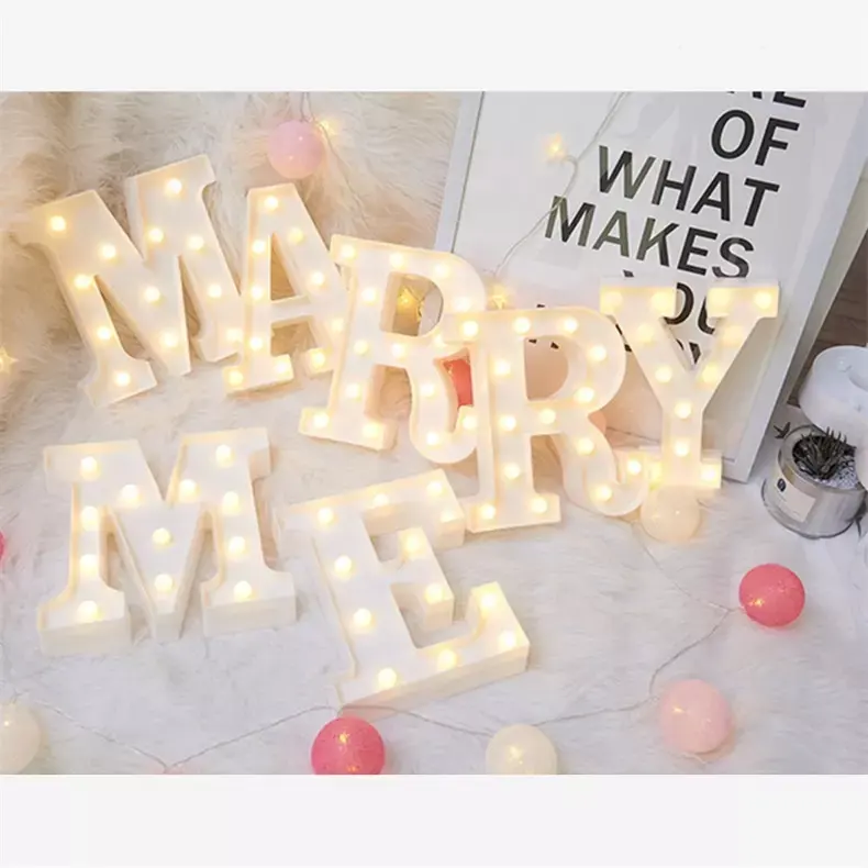 Alfabeto carino regalo di san valentino decorativo in plastica BO LED26 Marquee Letter Light per la festa di compleanno Festival Alphabet led light