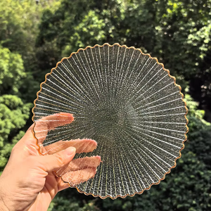 Venda quente Scalloped <span class=keywords><strong>Glass</strong></span> Charger <span class=keywords><strong>Plates</strong></span> Transparente Gold Edge <span class=keywords><strong>Glass</strong></span> Dinner e Charge Plate Set para casamento - Product Image 4