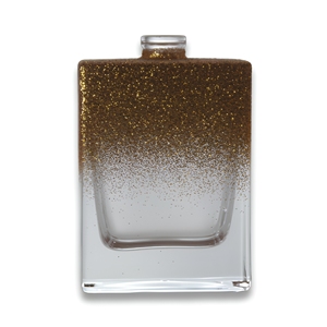 Vente en gros de flacons de parfum personnalisés en verre à épaulement plat et carré doré pour parfum d'ambiance - Product Image 1