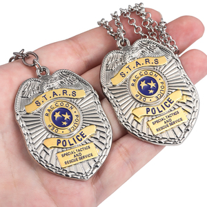Nuevo estilo Juego Residents Evils Raccoon City Departamento de policía Insignia Metal ESTRELLAS Llavero - Product Image 2