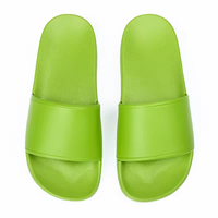 Chaussons originaux en EVA unisexes avec logo personnalisé, pantoufles en peluche, chaussures en mousse à mémoire de forme, chaussures nuage, tongs originales pour femmes